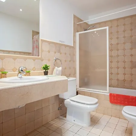 Sleeps 6 Pool Air Con Wifi Puerto Calero