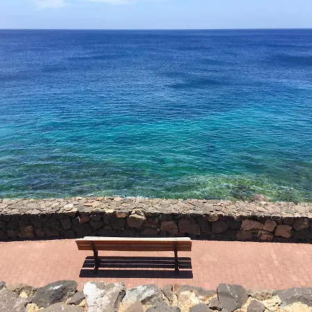 Sleeps 6 Pool Air Con Wifi Puerto Calero